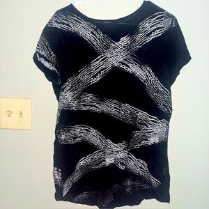 Tina Jo Anthropologie Black and White Women's Top